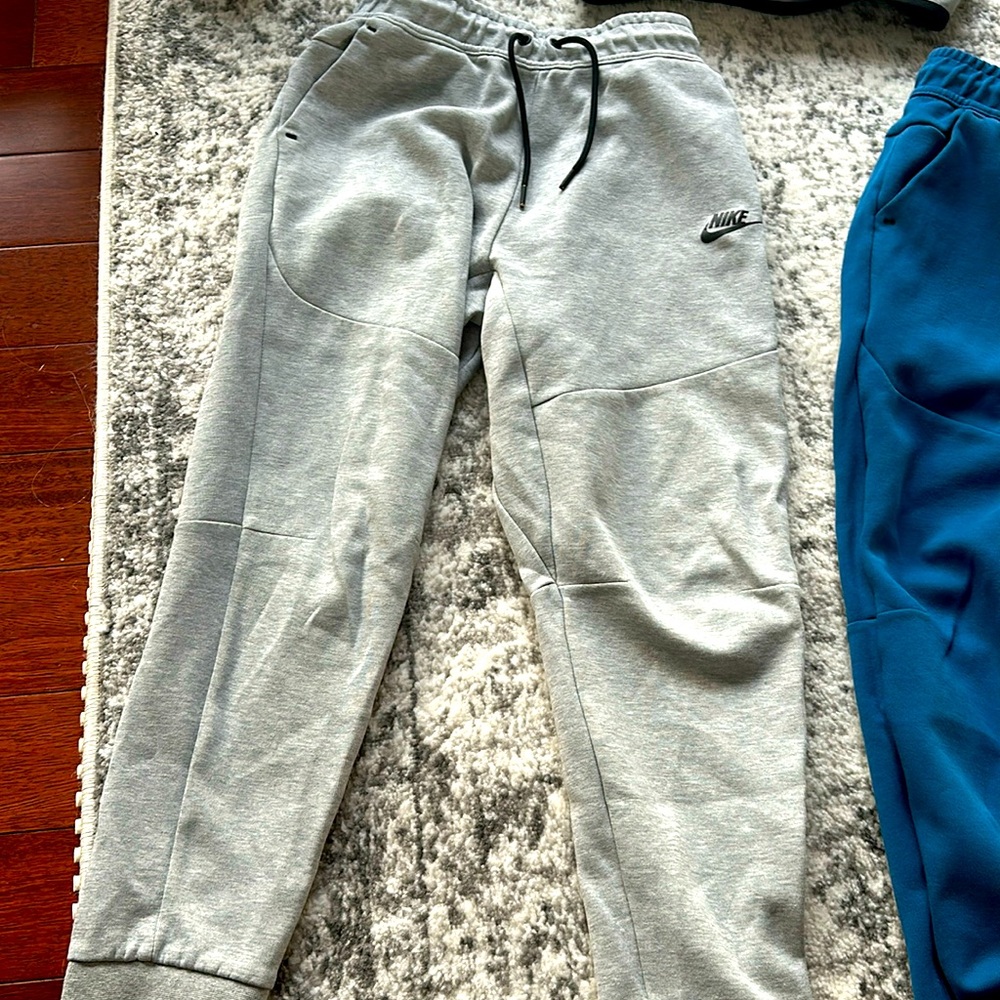 Nike Tech Fleece Pants Gray Kids XL